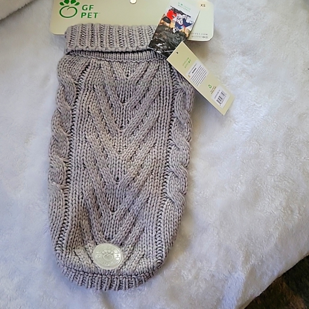 Xtra small dog sweater gray NWT